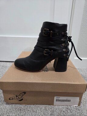 *EUC* Rare and Gorgeous Black Freebird by Steven Hero bootie, Size 10